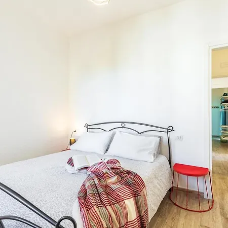 Acquazzurra Guest house 3*